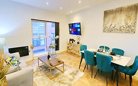 Pass The Keys Large Central Flat Walk To City Centre In 5 Mins